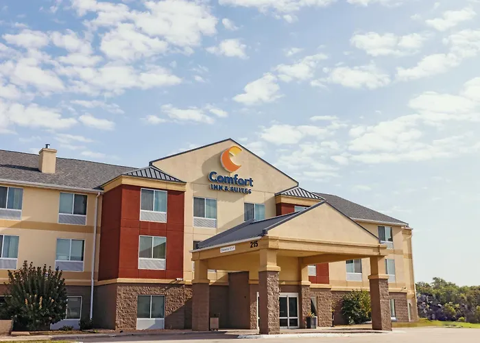 Comfort Inn & Suites Ankeny - Des Moines
