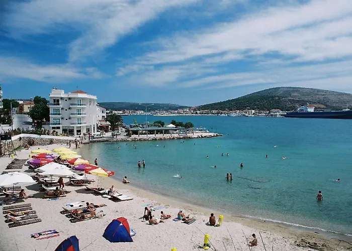 Pasifik Hotel Çeşme