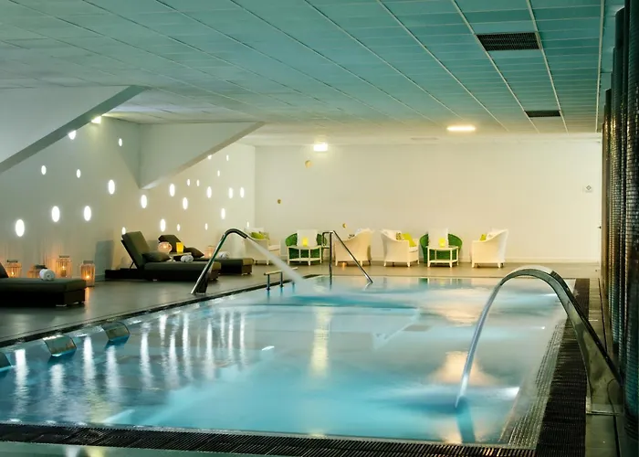 Open Village Sports Hotel & Spa Club Guimarães