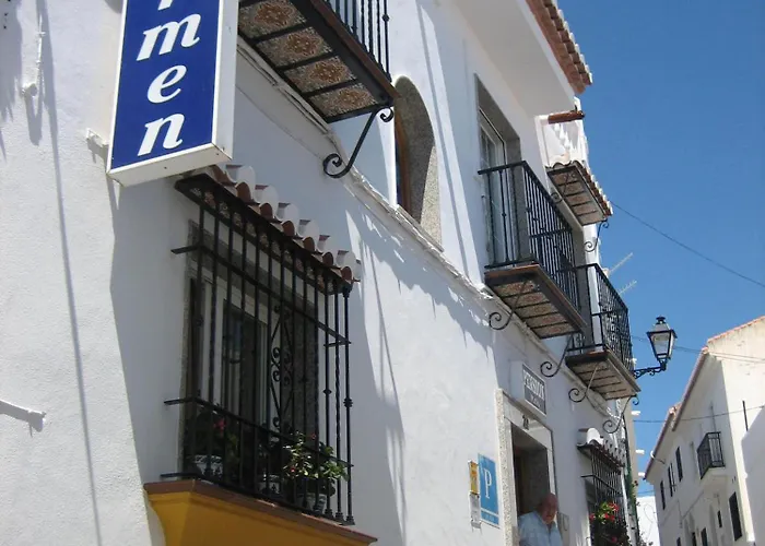 Pensión Mari Carmen Salobreña