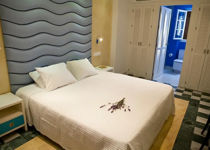Hostal El Alojado De Velarde Conil De La Frontera