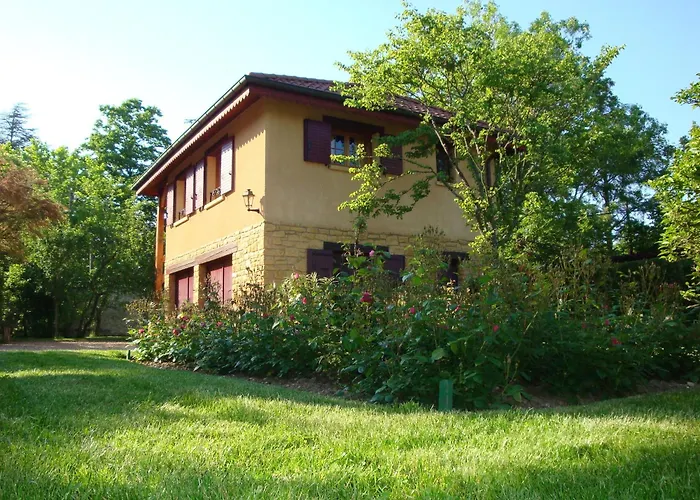 Bed and Breakfast La Minauderie à Écully