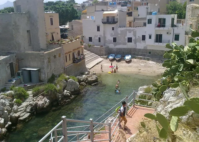 Bed and Breakfast La Caletta Santa Flavia