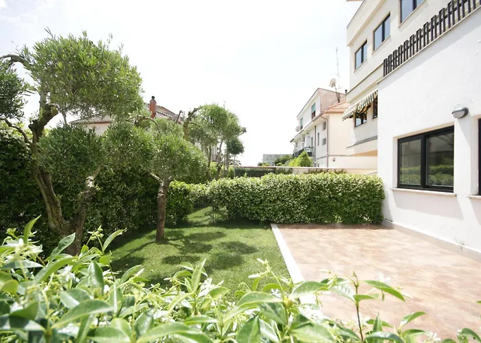 Della Piana Residence Aprilia