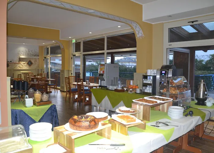 Hotel Azzurro