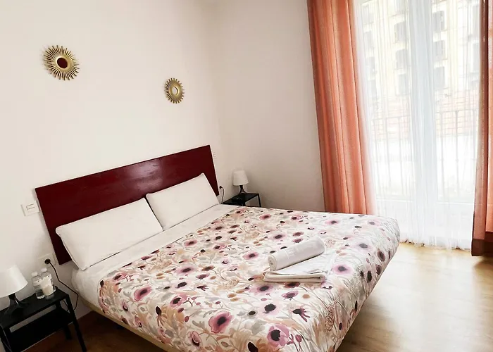 Hostal Abaaly Madri
