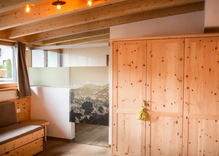 Bed and Breakfast Garni Stübele Dorf Tirol