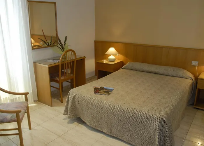 Hotel Canet Castelló d'Empúries