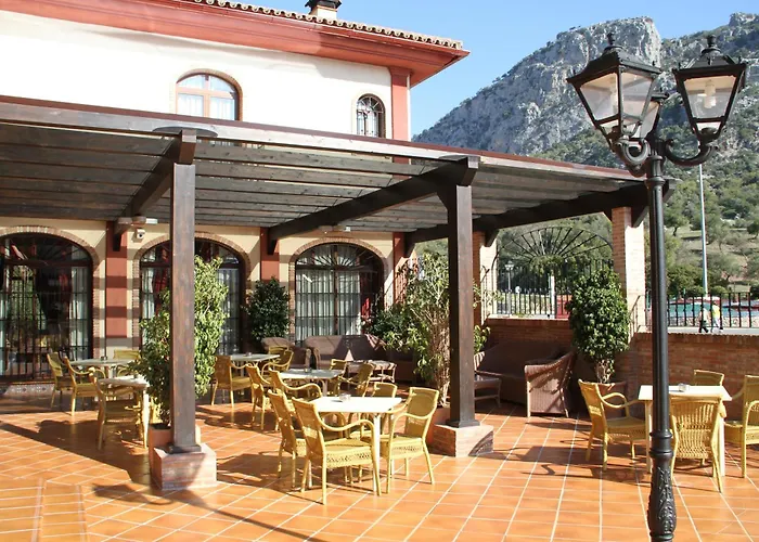 Hoteles en Ubrique