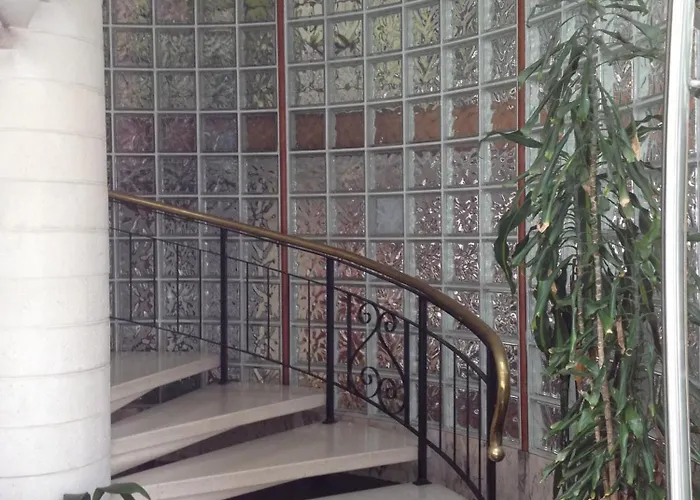 Hotel La Ronda