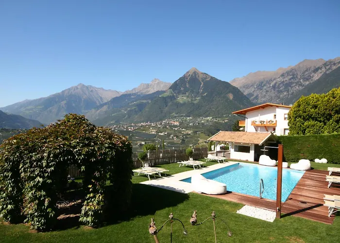 Apartmenthotel Ritterhof Suites & Breakfast Schenna