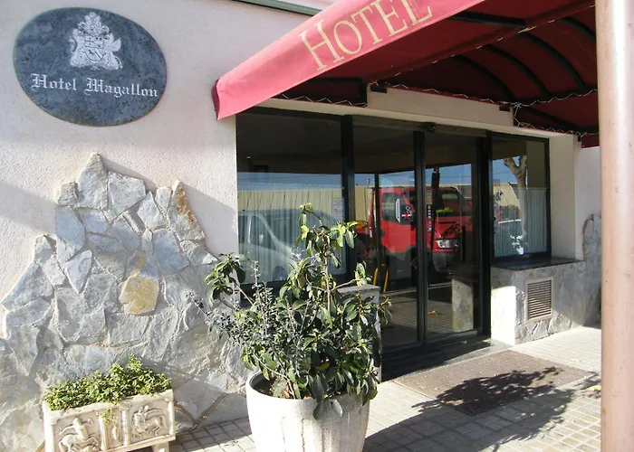 Hotel Magallón