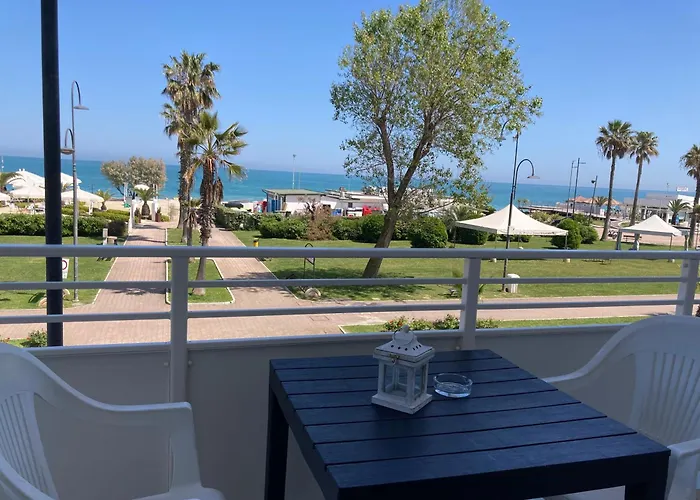 Hotel Promenade Porto SantʼElpidio