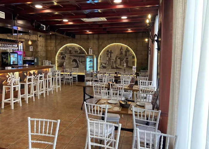 Hotel Las Acacias Puente Genil