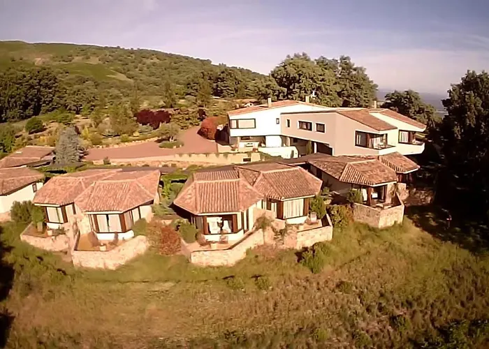 Hotel Nabia Candeleda