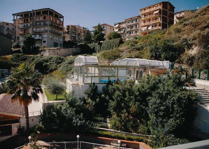 Halykos Hotel