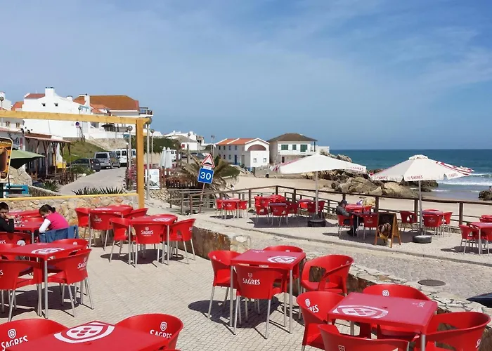 The Wave Baleal Hotel