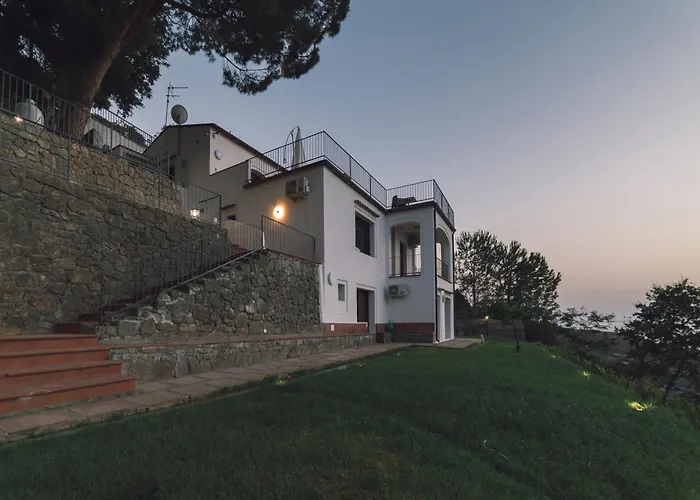 Villa Crawford