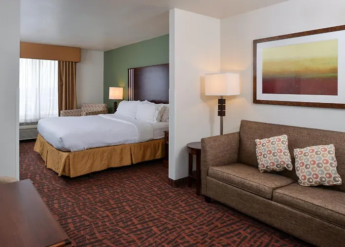 Holiday Inn Express Hotel & Suites Cherry Hills By Ihg Omaha