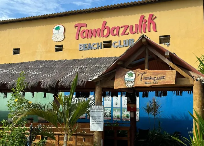 Pousada Tambazulik Beach Club