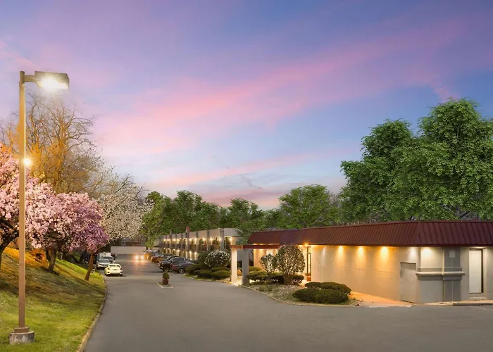 Days Inn By Wyndham Pottstown