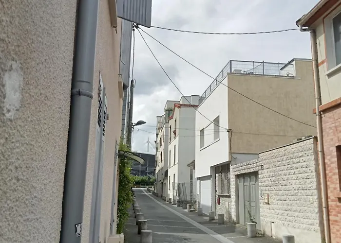 Wifi - Parking - Superbe T3 Spacieux Et Moderne!!!!