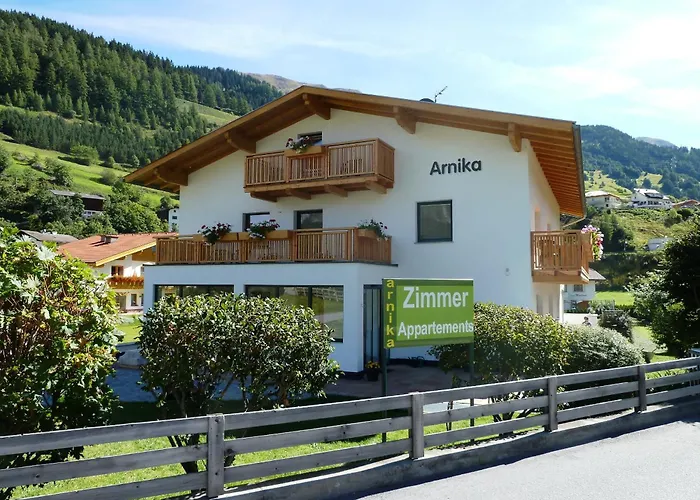 Hotel Haus Arnika Nauders