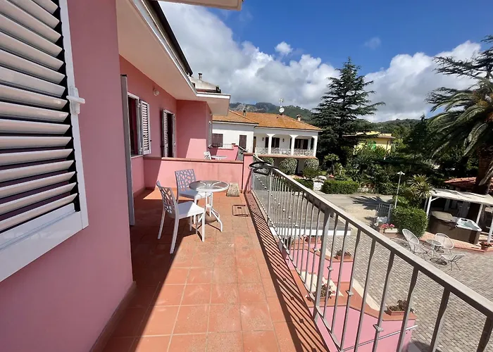 Hotel Villa Rosa Porto Azzurro