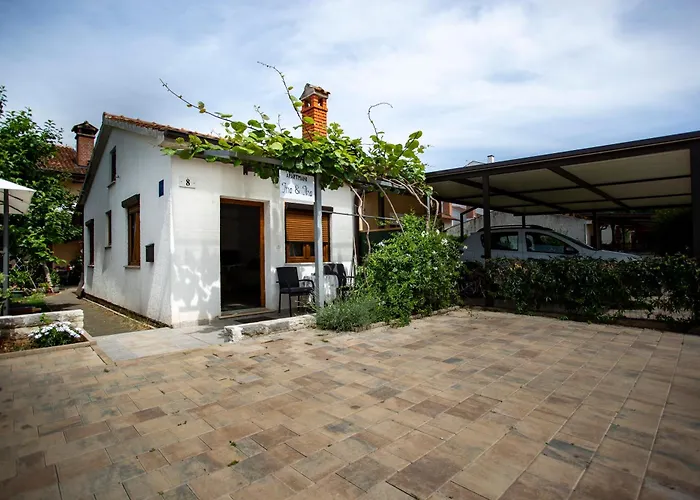Apartments Ina & Ika Rovigno