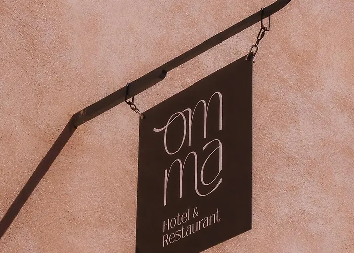 Hotel Omma à Roussillon en Isere