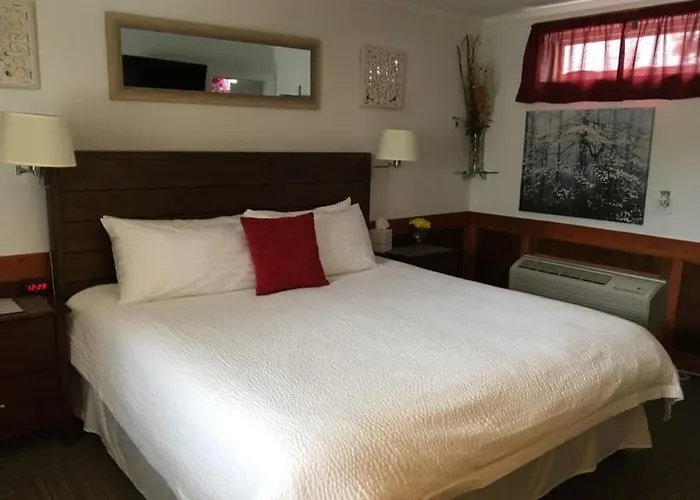 Atlantic Coast Inn Ellsworth