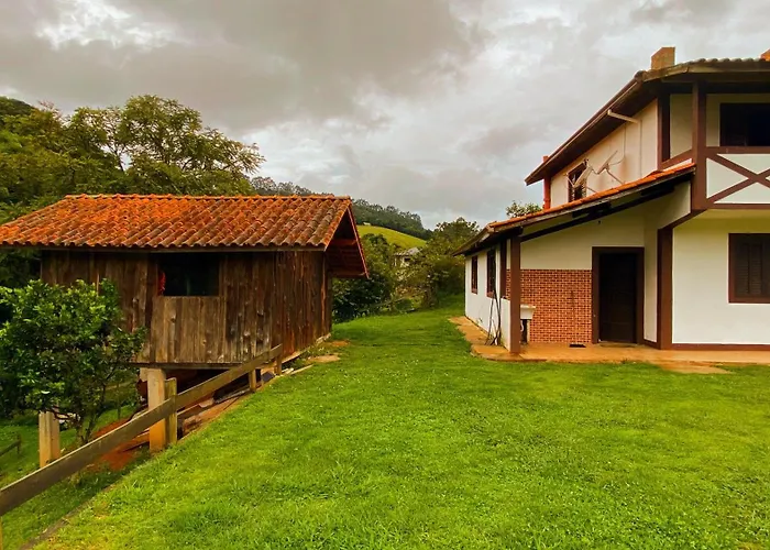 Pousada Caminho Das Araucarias Camanducaia
