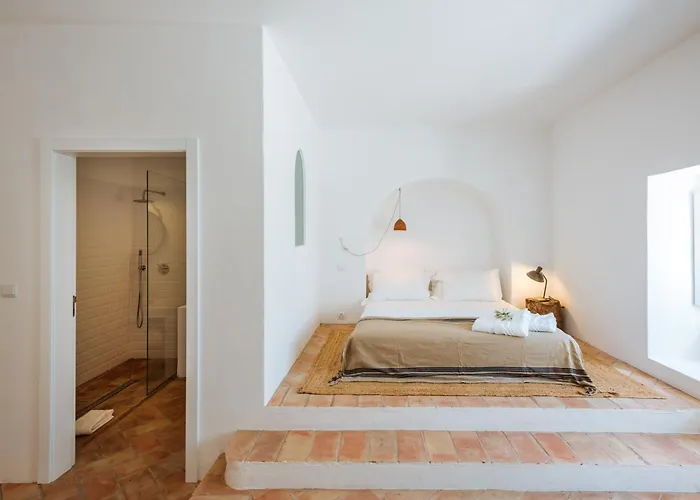 Aljana Guest House Beja