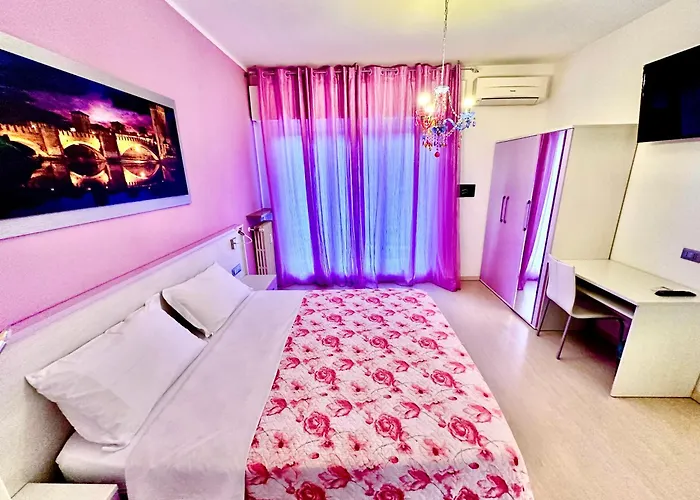 Ai Giardini Rooms -Vicino Ospedale Borgo Trento E Centro Storico