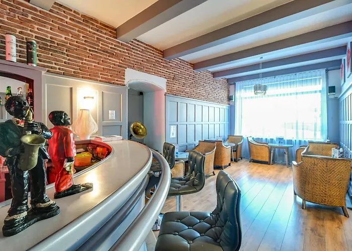 Brit Hotel Roanne - Le Grand Hôtel