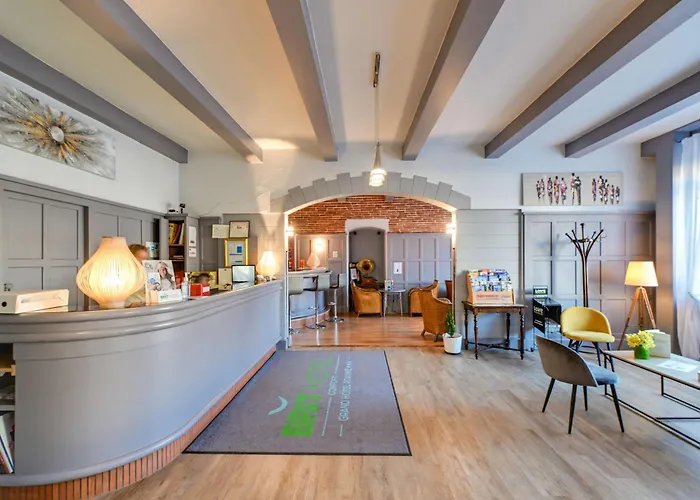 Brit Hotel Roanne - Le Grand Hôtel