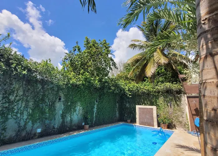 Green Oasis Hotel