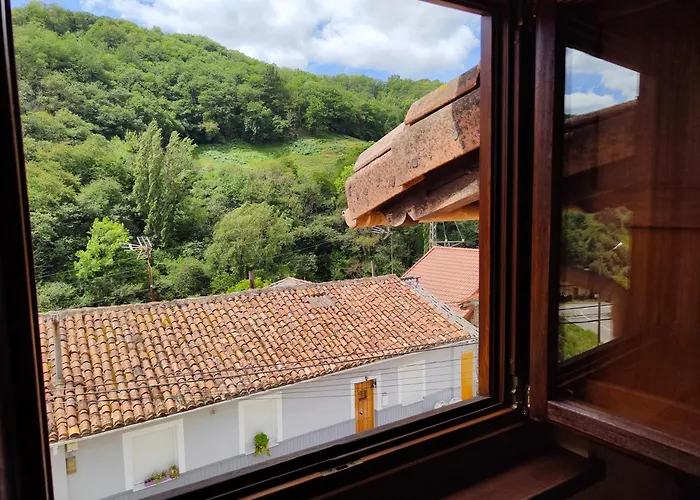 Hotel Doña Gaudiosa Pola de Lena