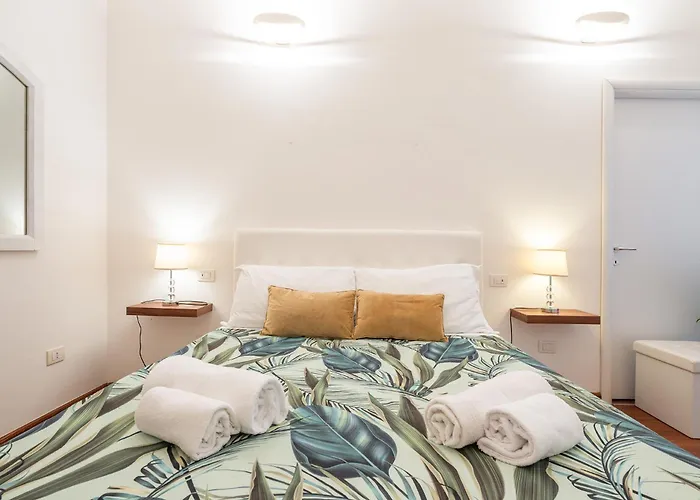Blanco Rooms