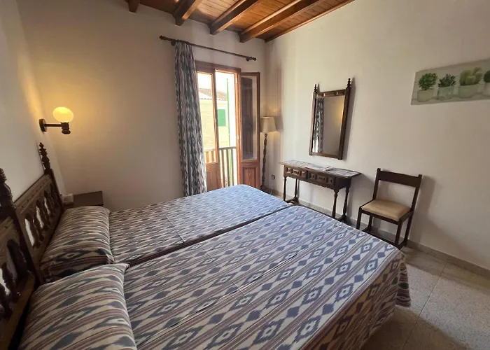 Hostal Restaurante Playa Colonia de Sant Jordi