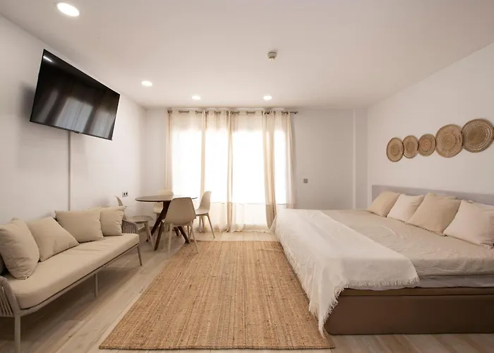 Aparthotel Centric Castelldefels