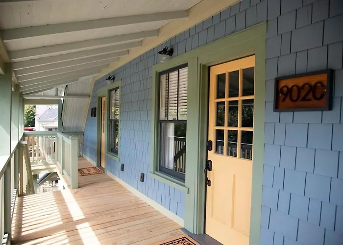 The Winona House - Boutique Hotel Near Downtown