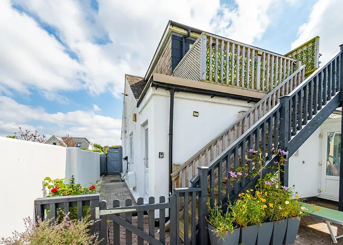 Deerpark, Guest House