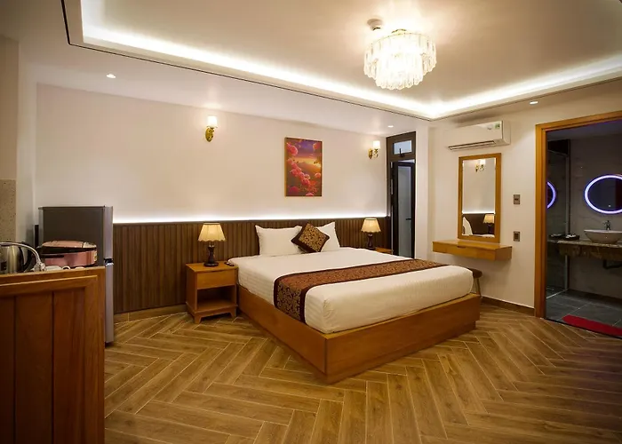 La Fleur Premium Central Apartment Hotel