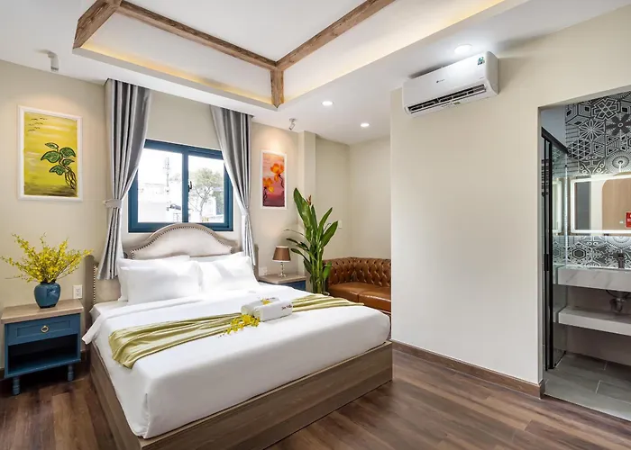 Jan Villa Saigon Oasis
