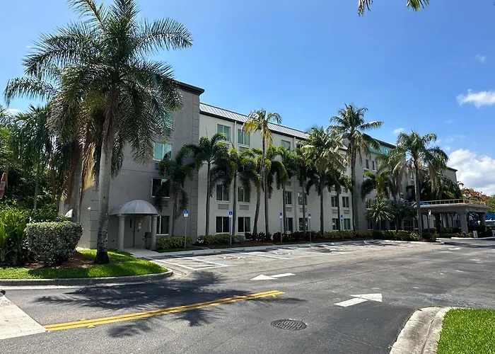 La Quinta Inn & Suites By Wyndham Sawgrass Sunrise