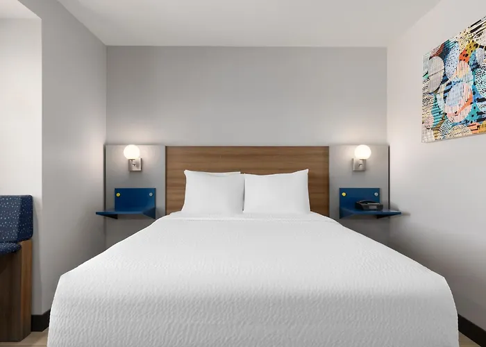 Microtel Inn & Suites By Wyndham Tracy