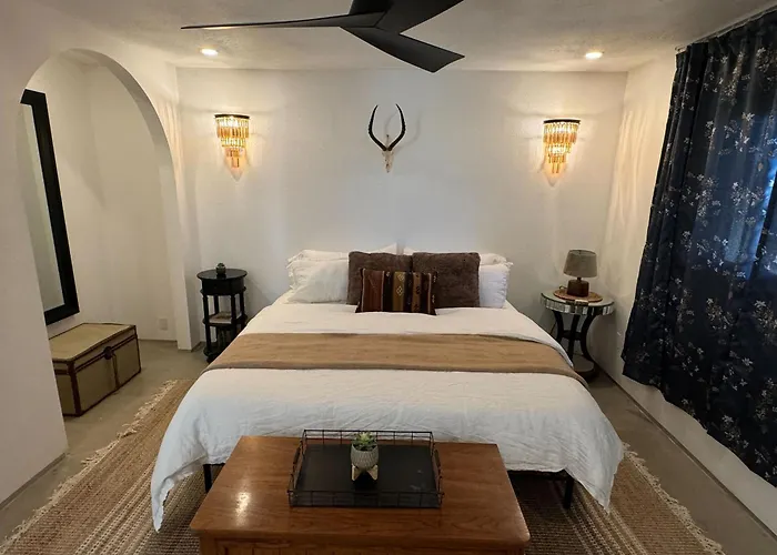 The Castle House Estate Hotel Joshua Tree