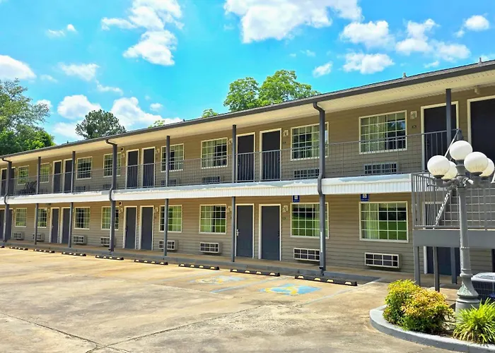 Meriwether Country Inn