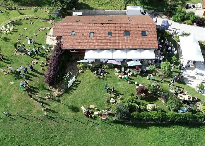 Le Paradis, chambres d'hôtes - BNB- Gîte La Roche-sur-Foron